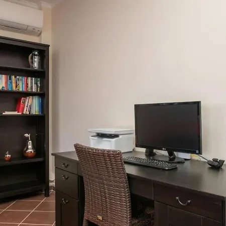 Artemis Oasis With Private Pool * Khartáta