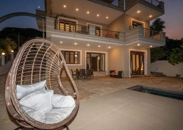 Artemis Oasis With Private Pool Khartáta