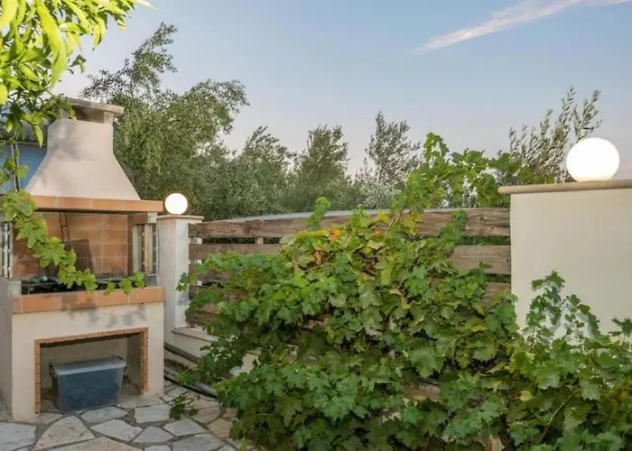 Artemis Oasis With Private Pool וילה Khartáta
